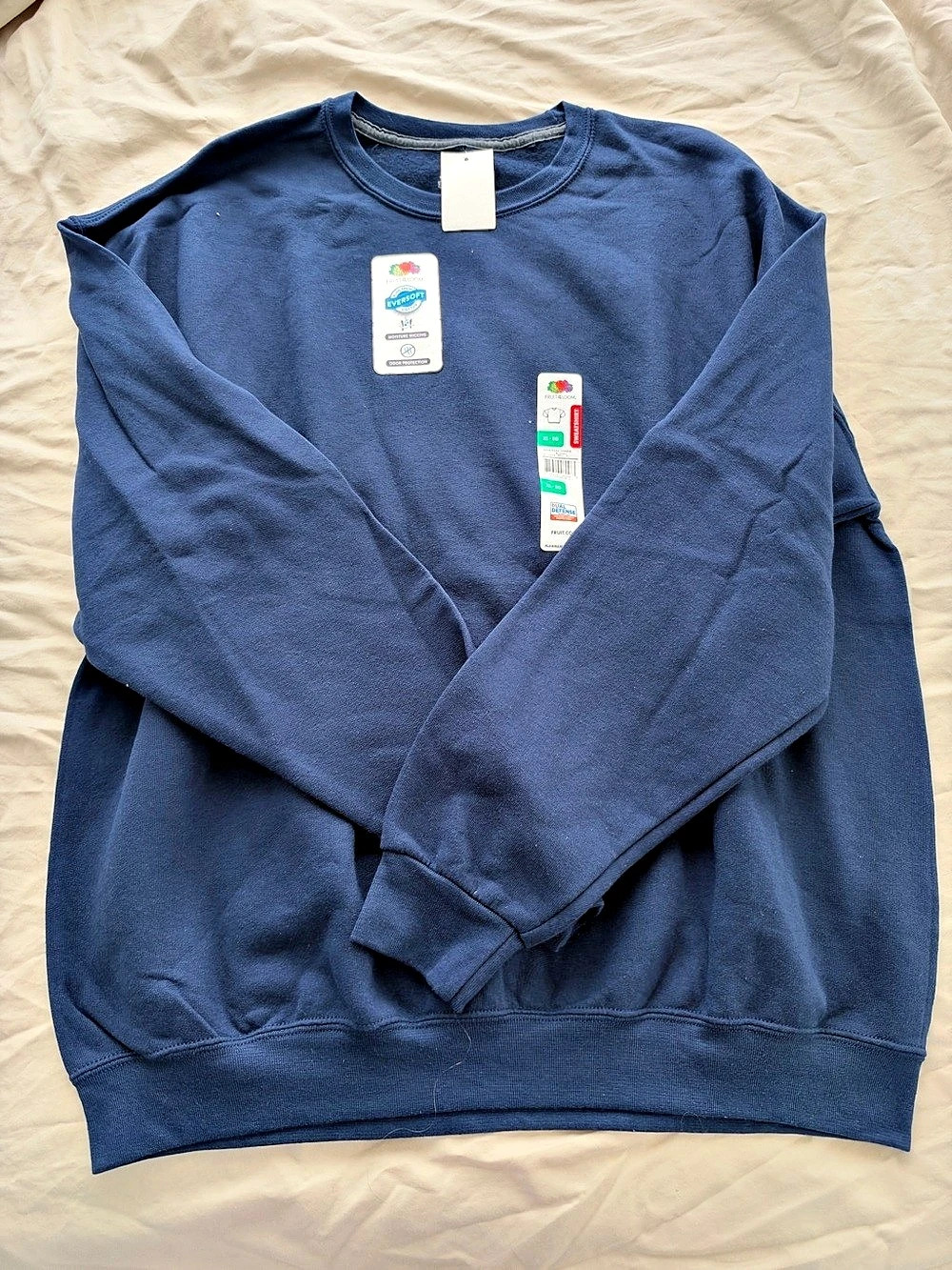 Fruit of the Loom Eversoft Crewneck Sweatshirt in Navy Blue
